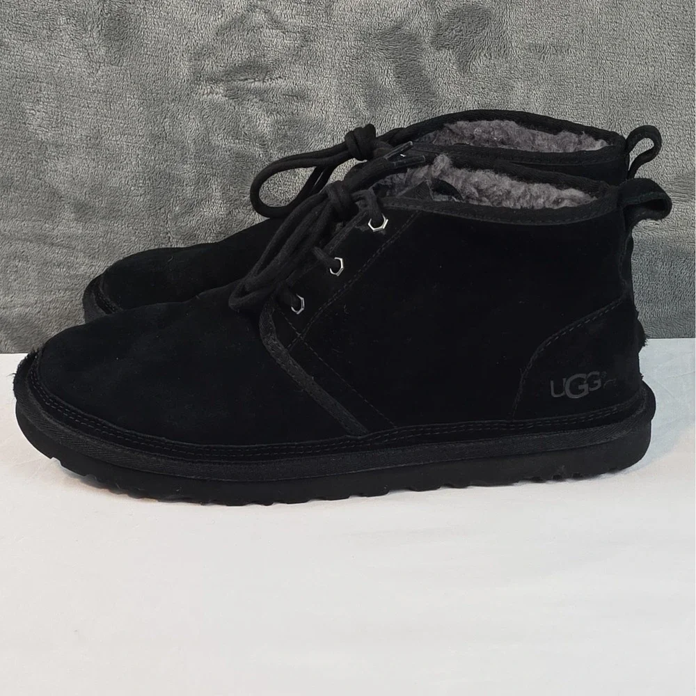UGG Men's Neumel Chukka Boot - Black